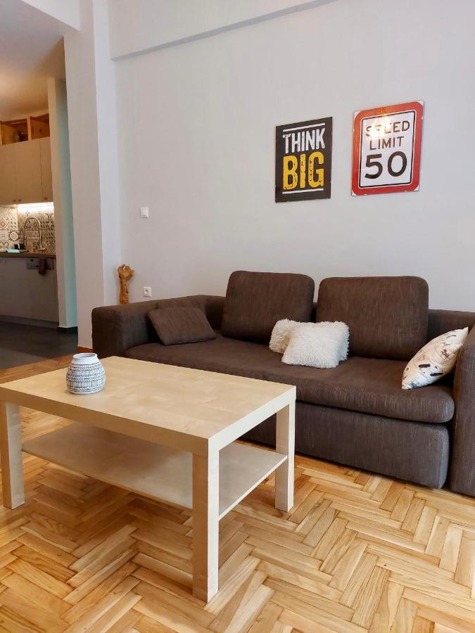 Christina-Anna Athens City Center Walking Distance To Everywhere And Acropolis, In One Of The Most Favorable Locations By National Gardens And Zoo, Hellenic Parliament In Syntagma And Stylish Exquisite Kolonaki Cozy Renovated Apartment Buitenkant foto