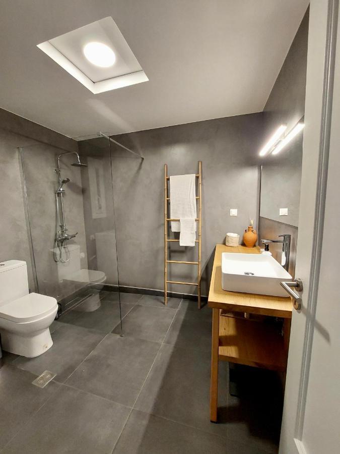 Christina-Anna Athens City Center Walking Distance To Everywhere And Acropolis, In One Of The Most Favorable Locations By National Gardens And Zoo, Hellenic Parliament In Syntagma And Stylish Exquisite Kolonaki Cozy Renovated Apartment Buitenkant foto