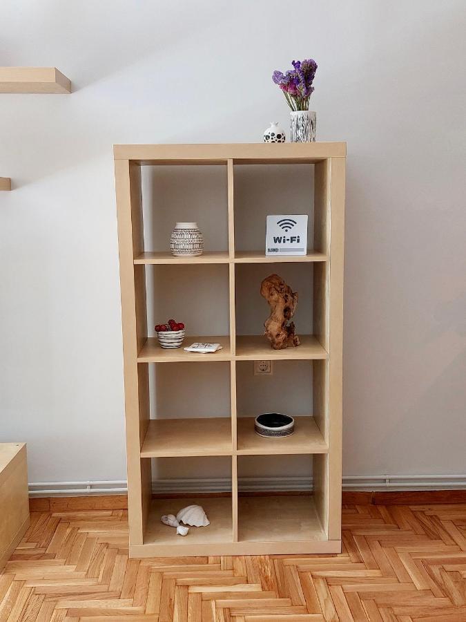 Christina-Anna Athens City Center Walking Distance To Everywhere And Acropolis, In One Of The Most Favorable Locations By National Gardens And Zoo, Hellenic Parliament In Syntagma And Stylish Exquisite Kolonaki Cozy Renovated Apartment Buitenkant foto