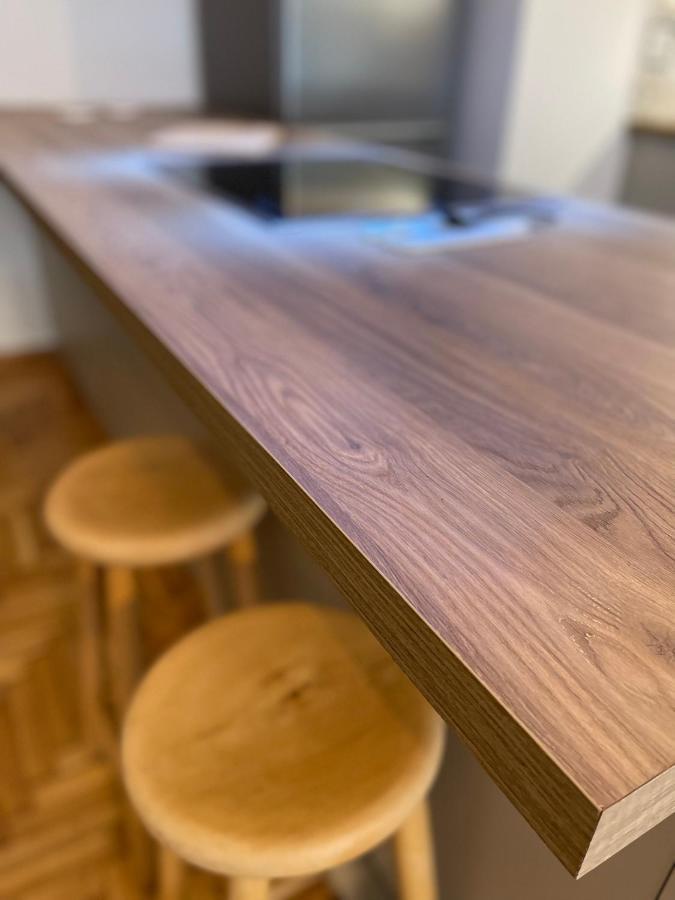 Christina-Anna Athens City Center Walking Distance To Everywhere And Acropolis, In One Of The Most Favorable Locations By National Gardens And Zoo, Hellenic Parliament In Syntagma And Stylish Exquisite Kolonaki Cozy Renovated Apartment Buitenkant foto